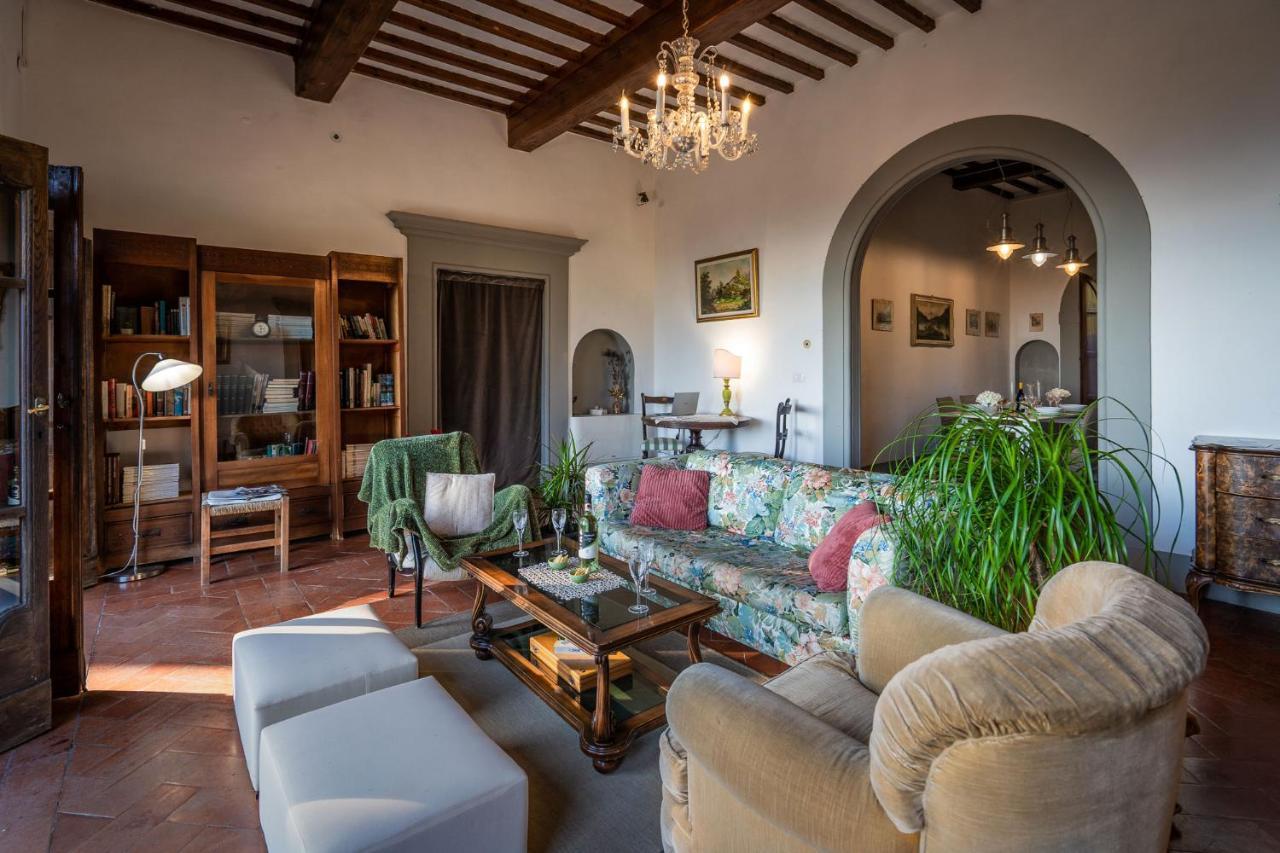 Alloggi In Villa Storica Pescia Luaran gambar