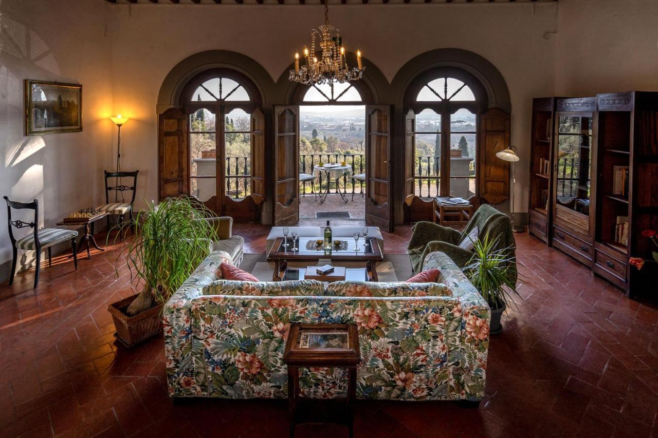 Alloggi In Villa Storica Pescia Luaran gambar