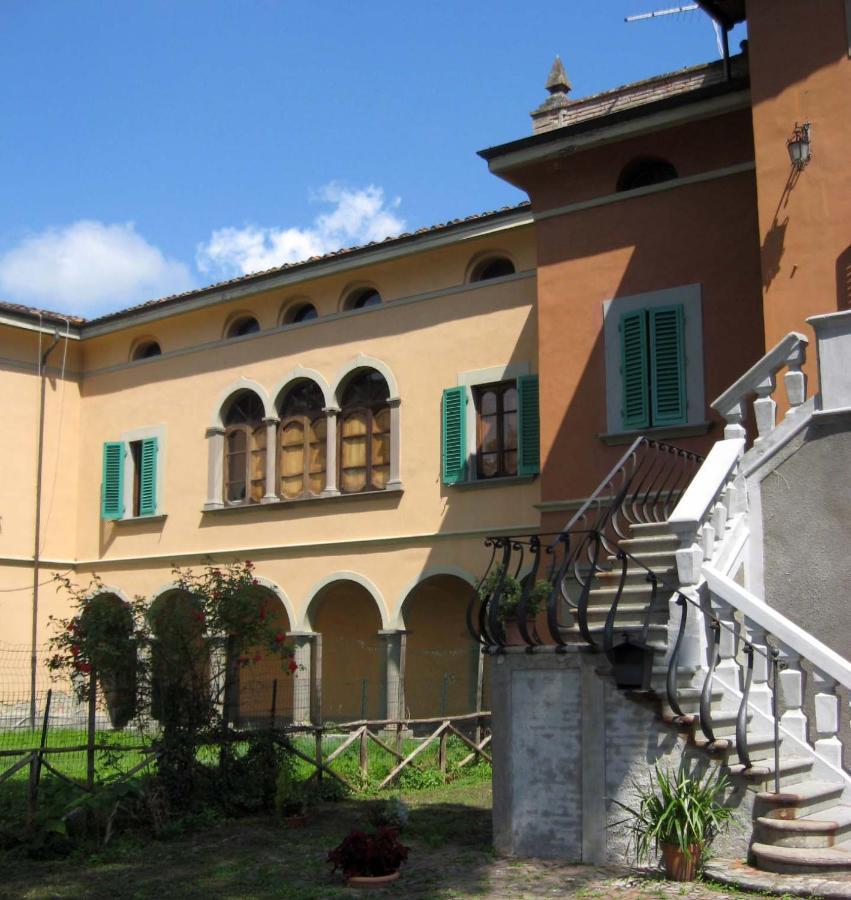 Alloggi In Villa Storica Pescia Luaran gambar