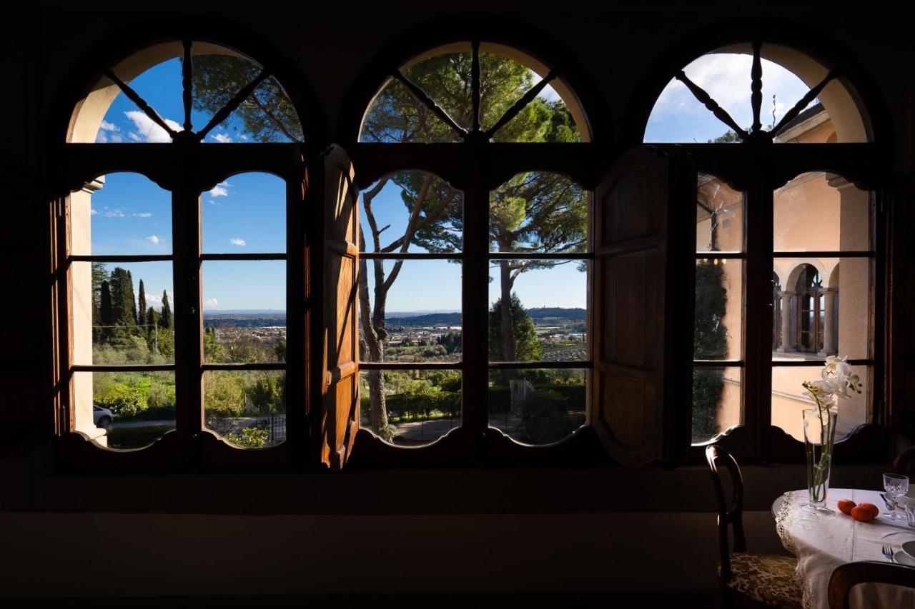 Alloggi In Villa Storica Pescia Luaran gambar