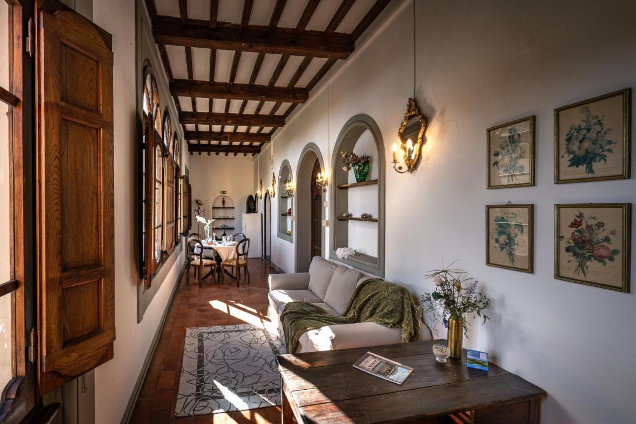 Alloggi In Villa Storica Pescia Luaran gambar