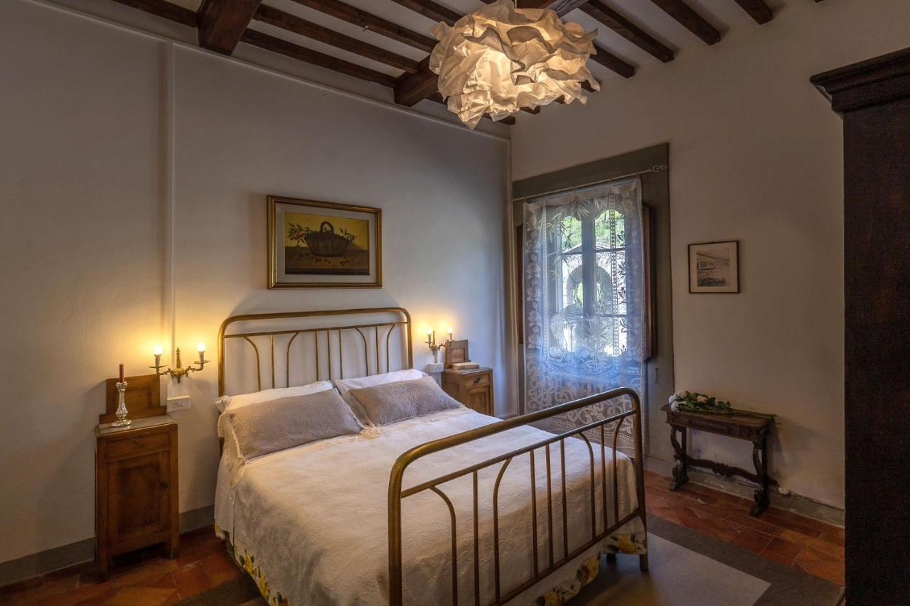 Alloggi In Villa Storica Pescia Luaran gambar