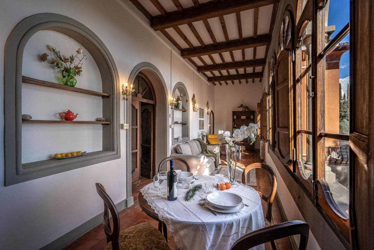 Alloggi In Villa Storica Pescia Luaran gambar