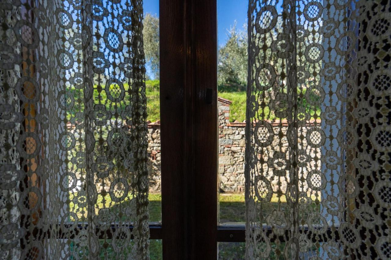 Alloggi In Villa Storica Pescia Luaran gambar